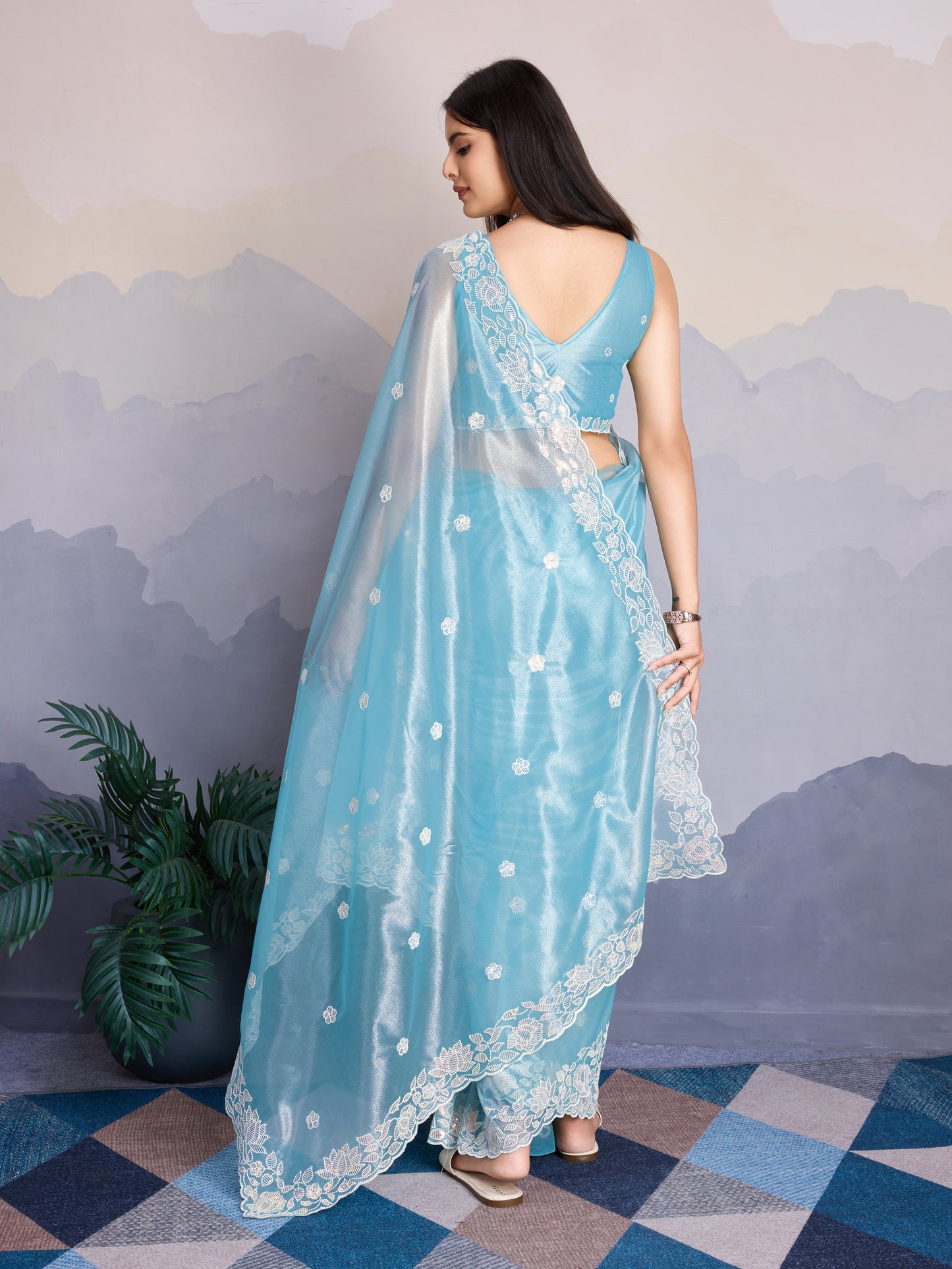 Elegant Gold-Infused trending Blue pastel Banarasi Saree