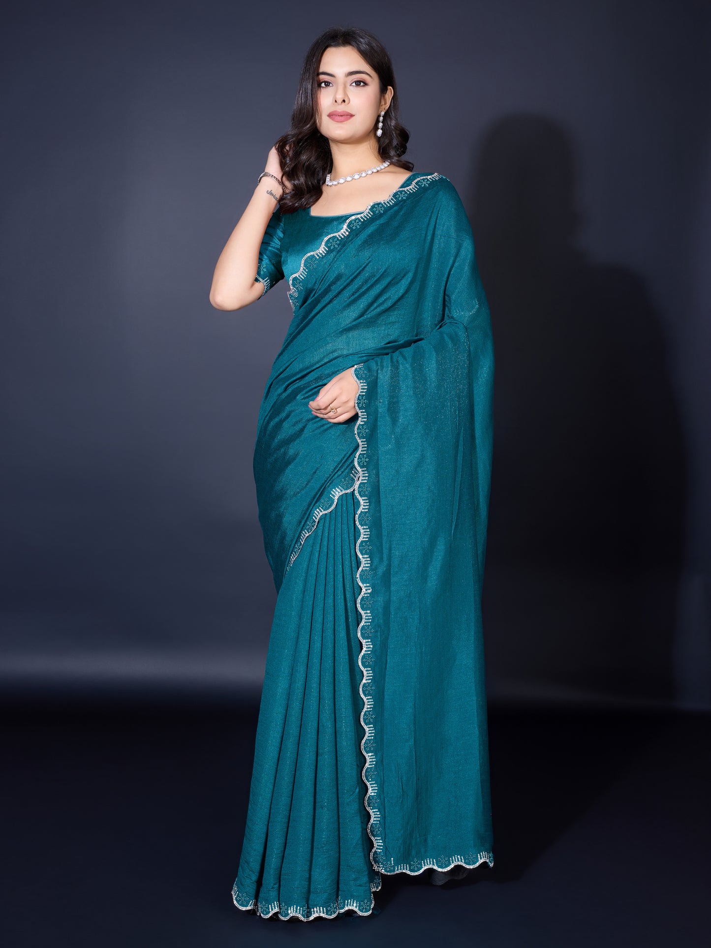 Graceful Khadi Shimmer Saree – Shimmering Peacock Green