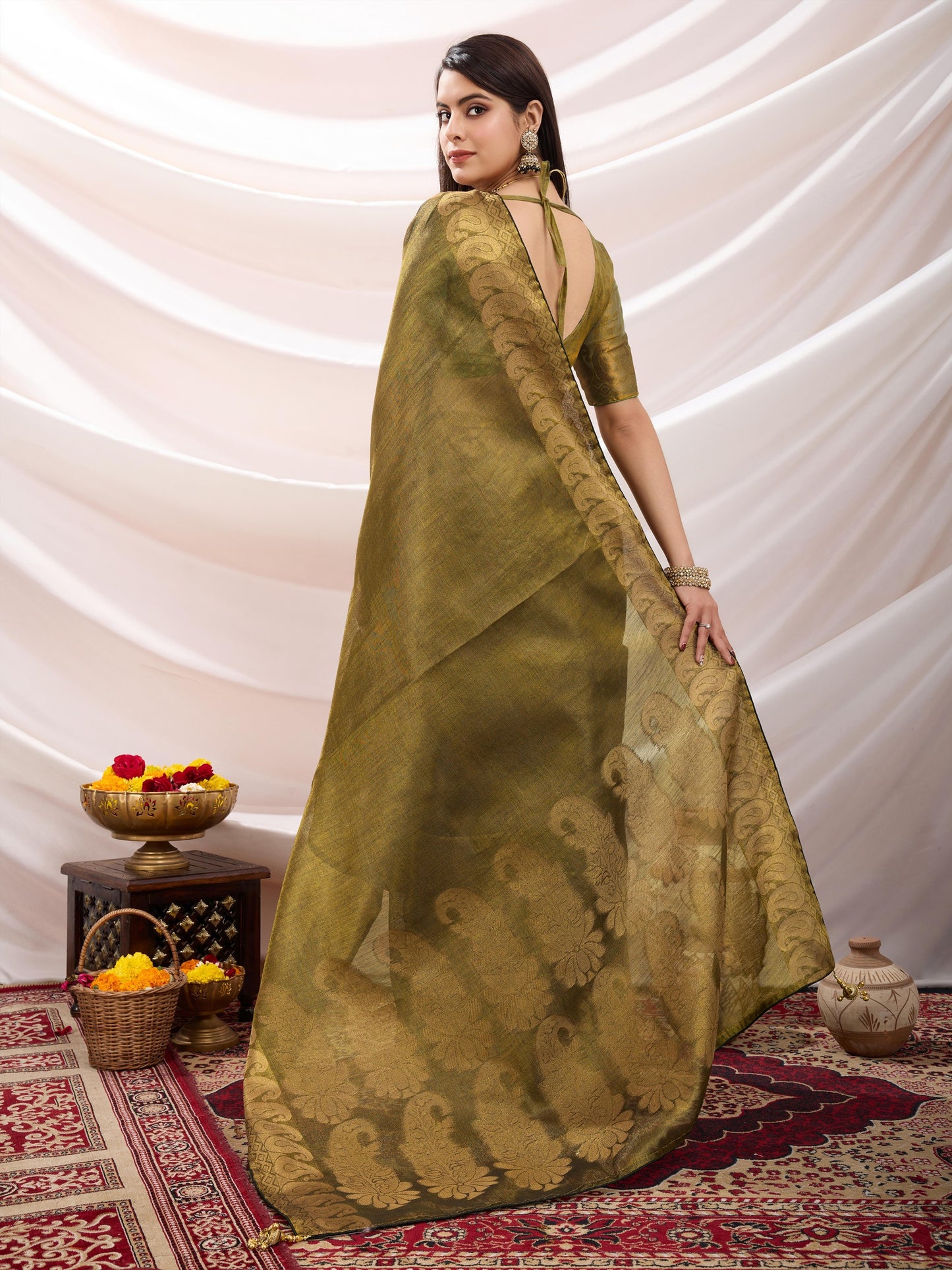 Antique Gold Linen Tissue Saree with Black Thread & Zari Weaving – Designer Blouse & Tassels