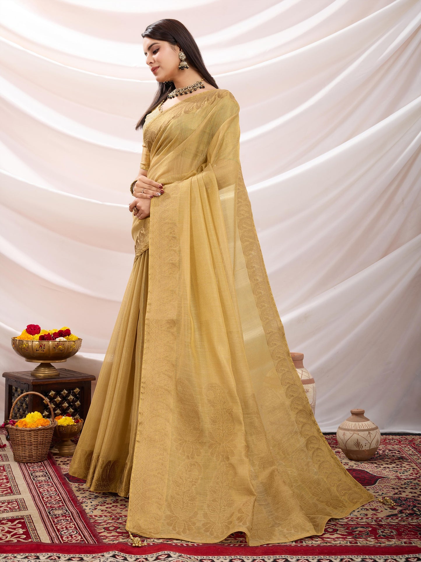 Honey Gold Linen Tissue Saree with Black Thread & Zari Weaving – Designer Blouse & Tassels